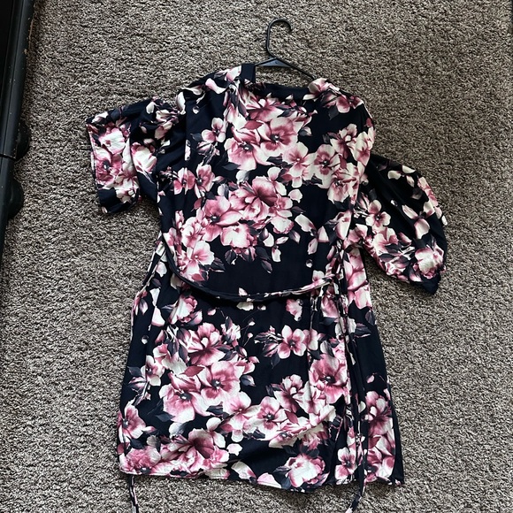 Pink blush Maternity Robe - Picture 2 of 2